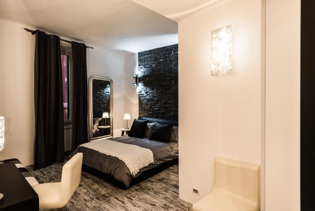 Trevi & Pantheon Luxury Rooms Rome Bilik gambar